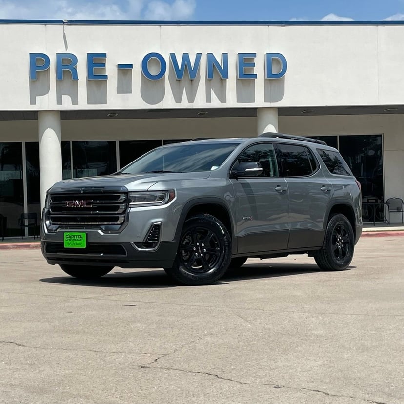 2023 GMC Acadia - Image 2