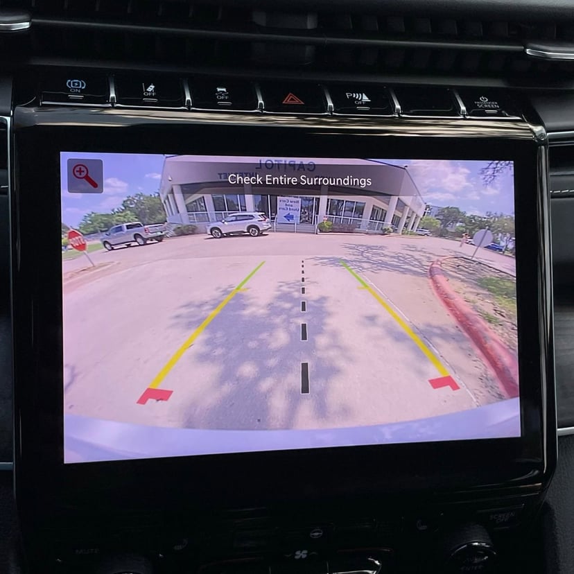 2022 Jeep Grand Cherokee 4xe - Image 19