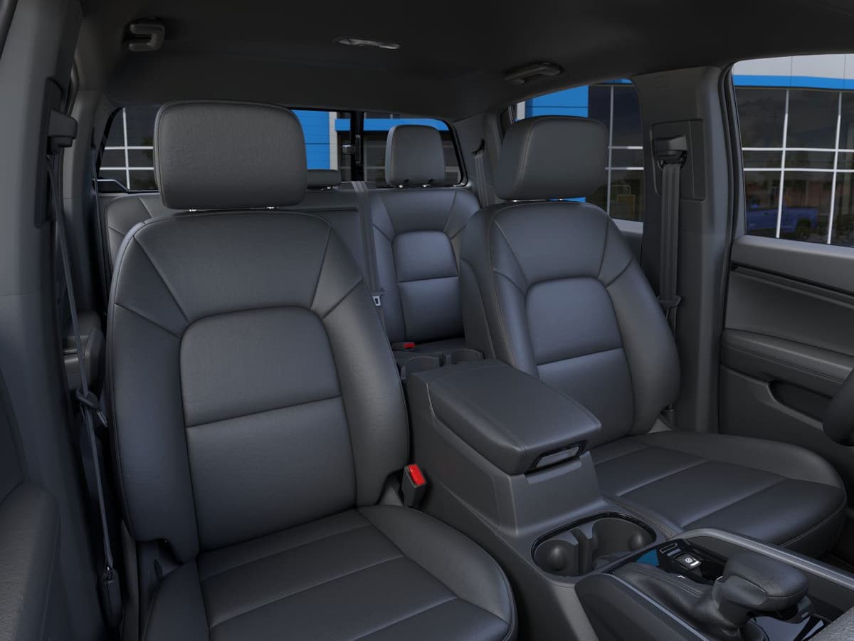 2025 Chevrolet Colorado - Image 16