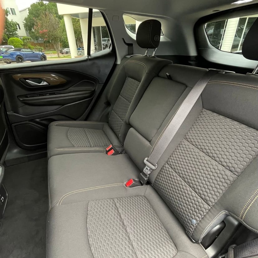 2020 GMC Terrain - Image 23