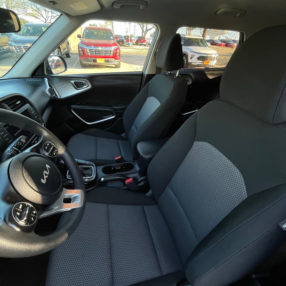 2024 Kia Soul - Image 20