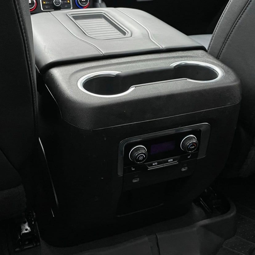 2024 Chevrolet Tahoe - Image 24