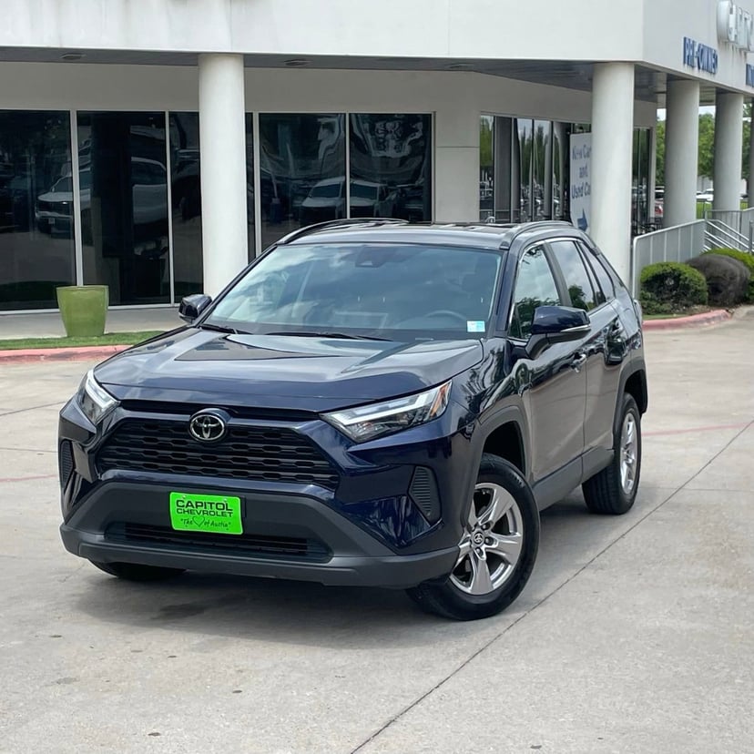 2024 Toyota RAV4 - Image 10