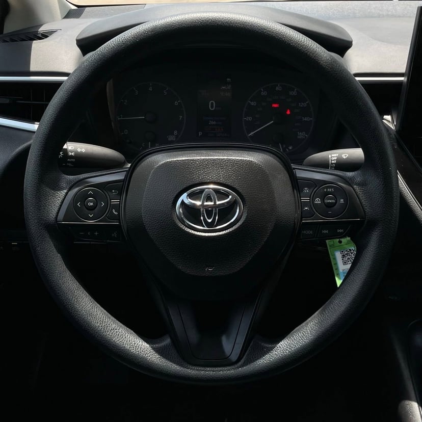 2025 Toyota Corolla - Image 12