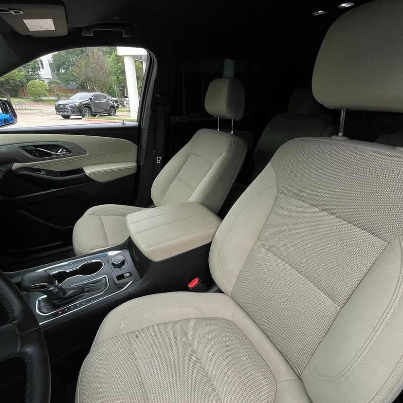 2023 Chevrolet Traverse - Image 22