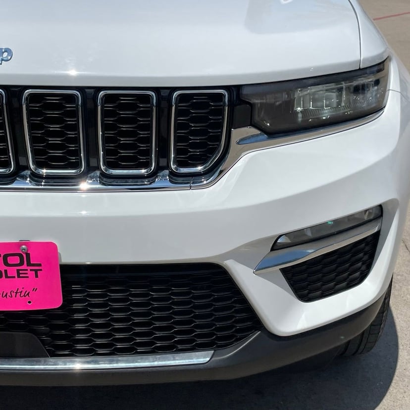 2022 Jeep Grand Cherokee 4xe - Image 8