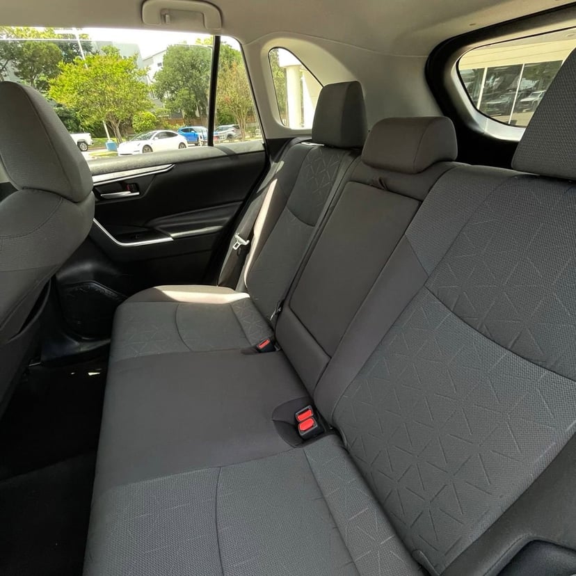 2023 Toyota RAV4 - Image 24