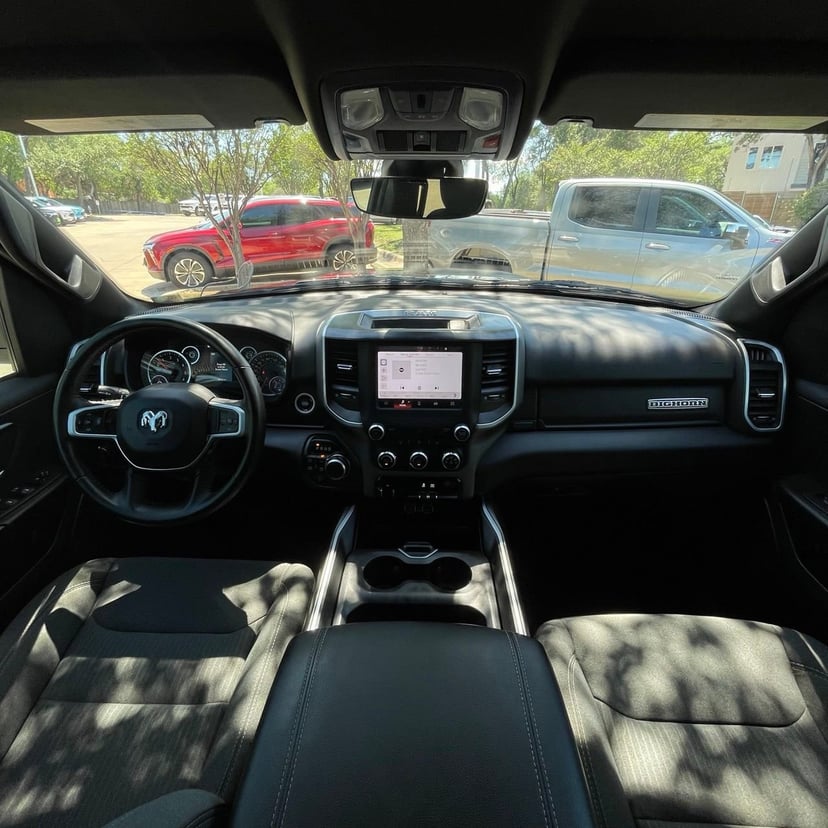 2023 Ram 1500 - Image 12