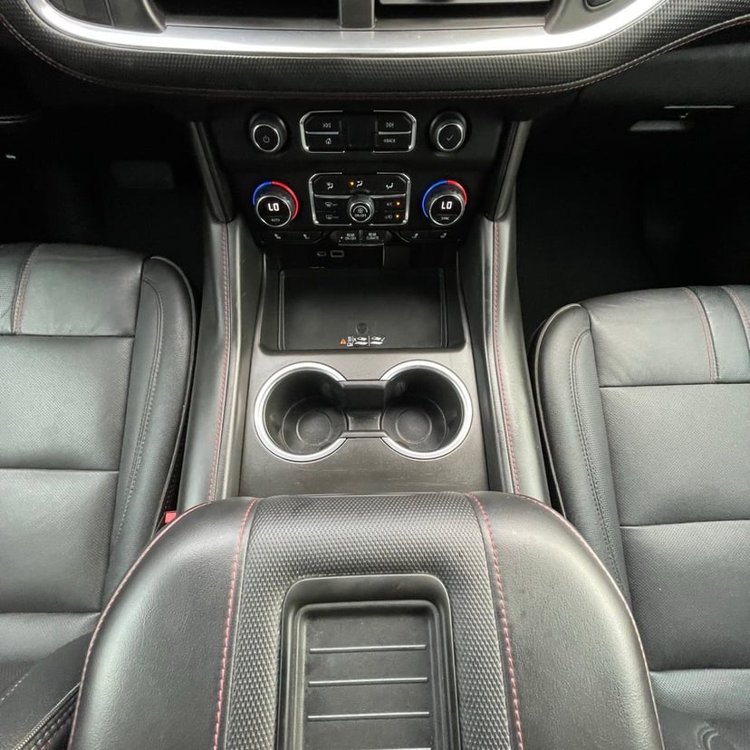 2022 Chevrolet Tahoe - Image 19