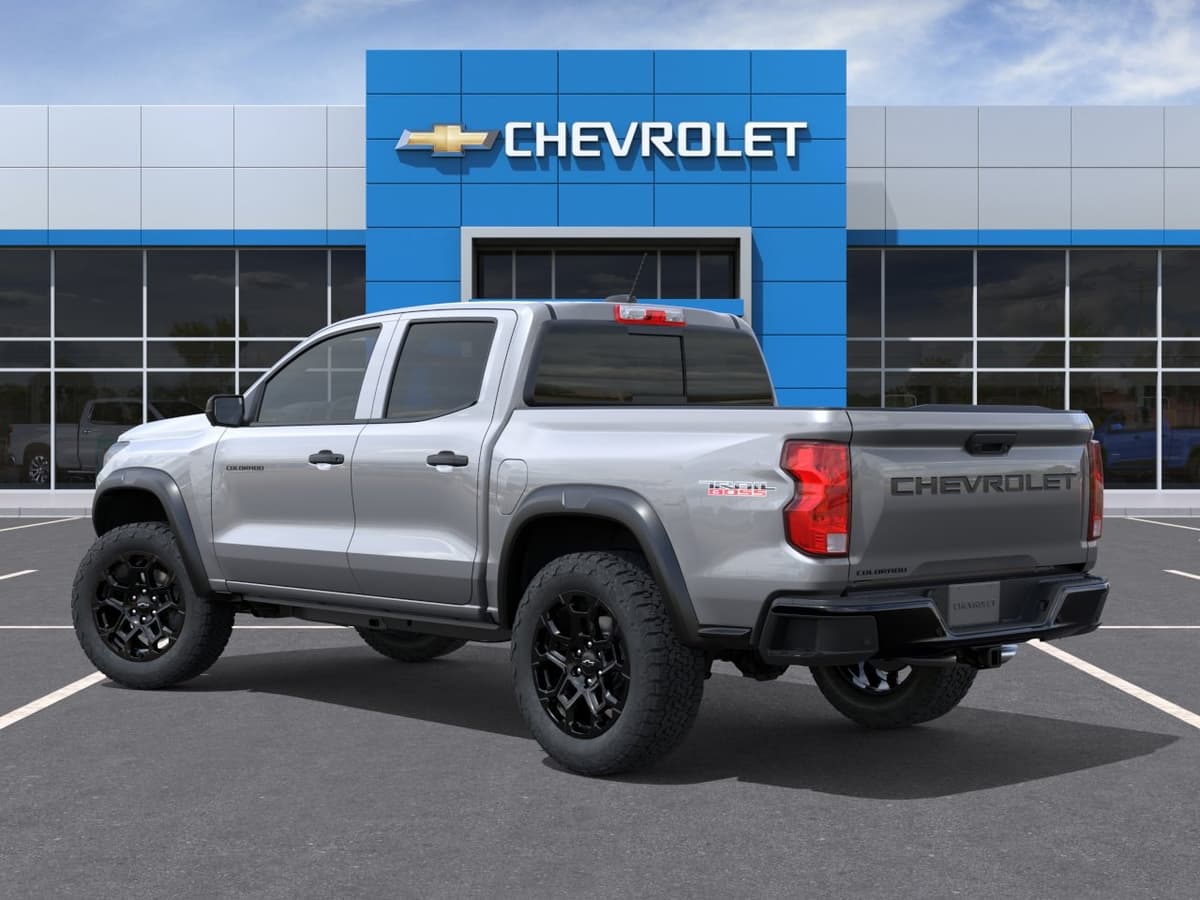 2026 Chevrolet Colorado - Image 3