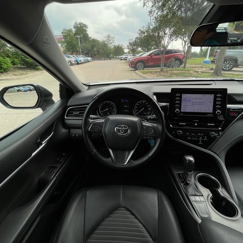 2023 Toyota Camry - Image 11