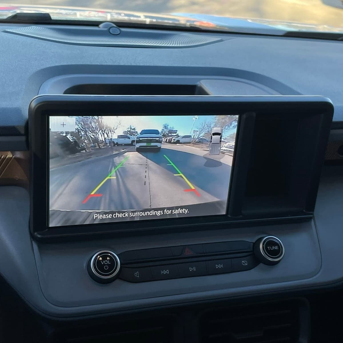 2022 Ford Maverick - Image 19