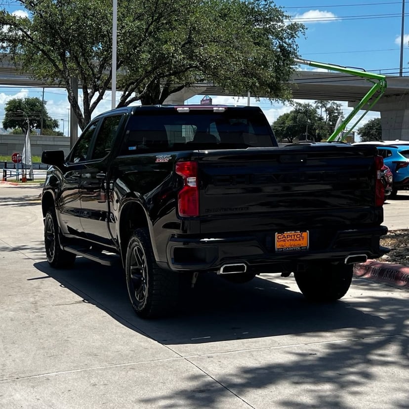 2024 Chevrolet Silverado 1500 - Image 2