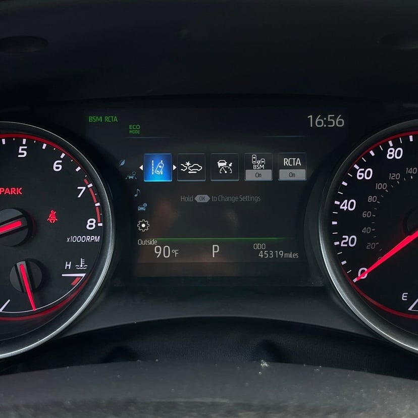 2024 Toyota Camry - Image 16