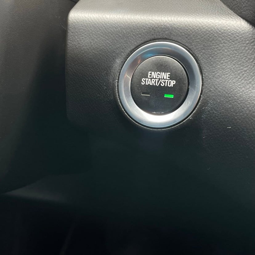2020 GMC Terrain - Image 16