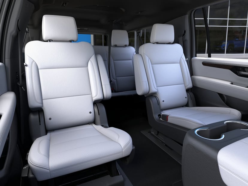 2026 Chevrolet Suburban - Image 17