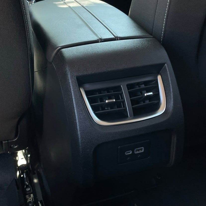 2025 Chevrolet Blazer - Image 24