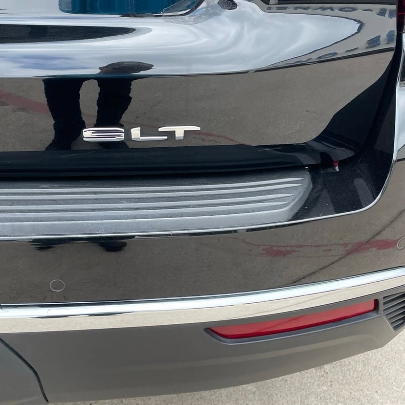 2023 GMC Yukon - Image 6
