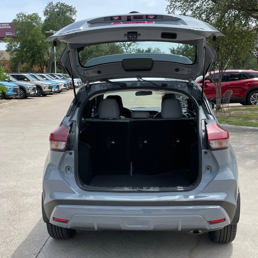 2024 Nissan Kicks - Image 26