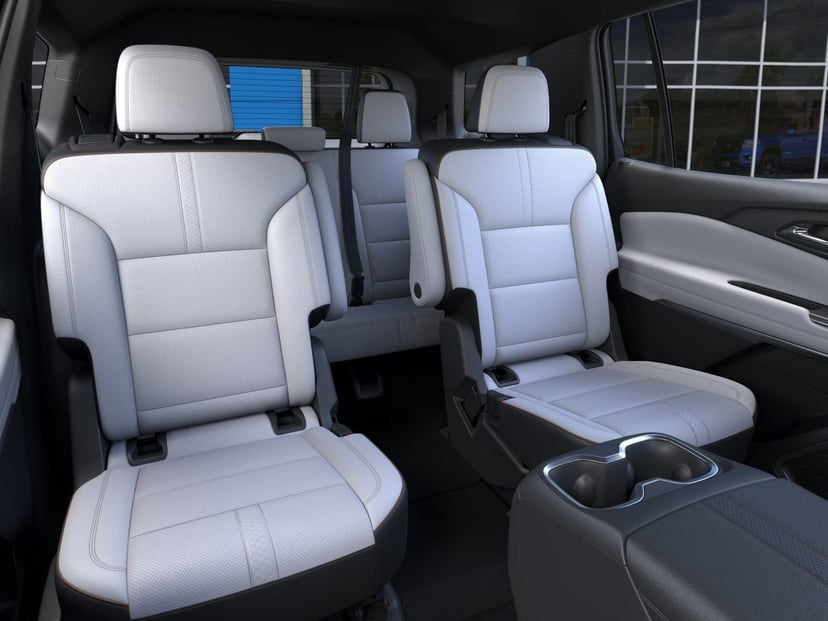 2026 Chevrolet Traverse - Image 17