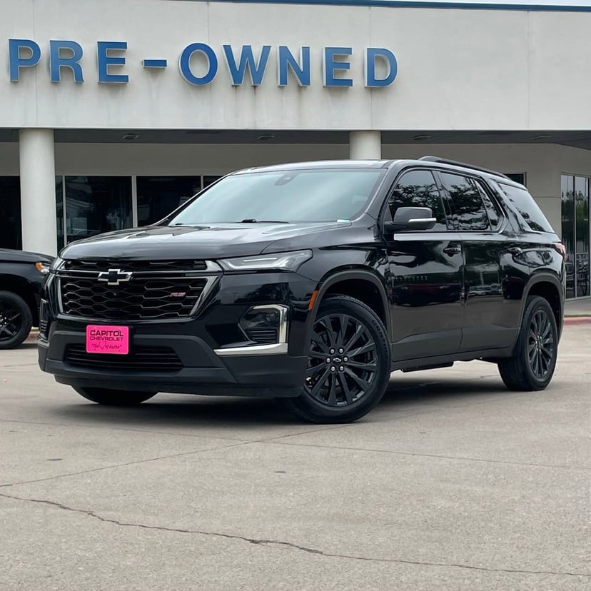 2022 Chevrolet Traverse - Image 2