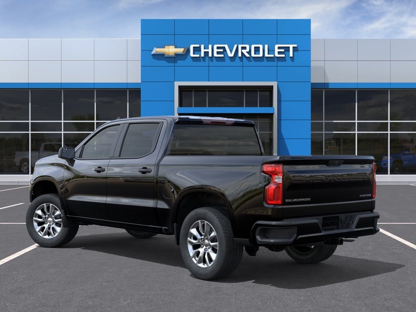 2026 Chevrolet Silverado 1500 - Image 3