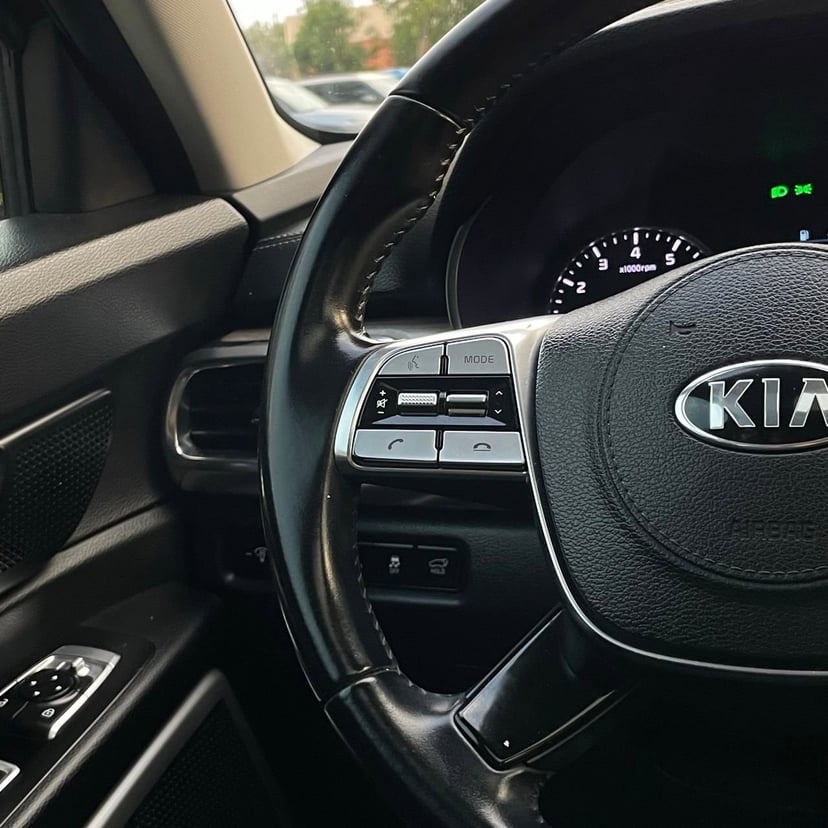2020 Kia Telluride - Image 14