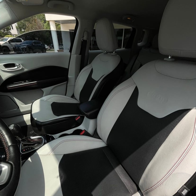 2019 Jeep Compass - Image 22
