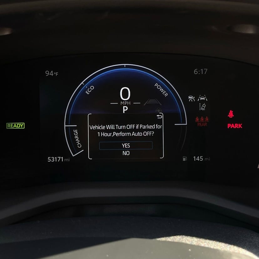 2025 Toyota Camry - Image 17
