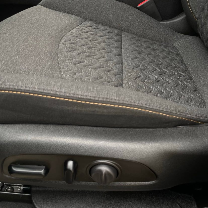 2023 Chevrolet Equinox - Image 23