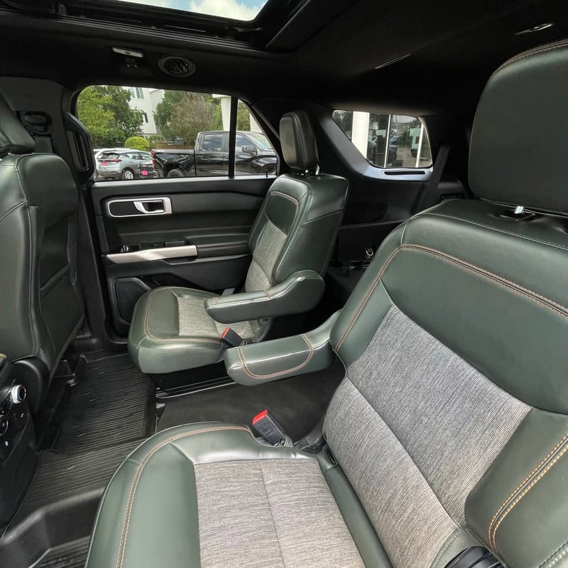 2022 Ford Explorer - Image 22
