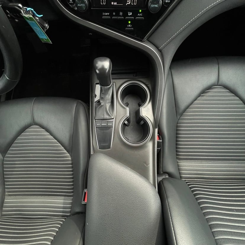 2023 Toyota Camry - Image 18