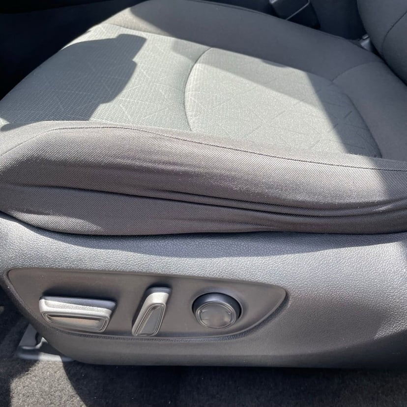 2023 Toyota RAV4 - Image 23