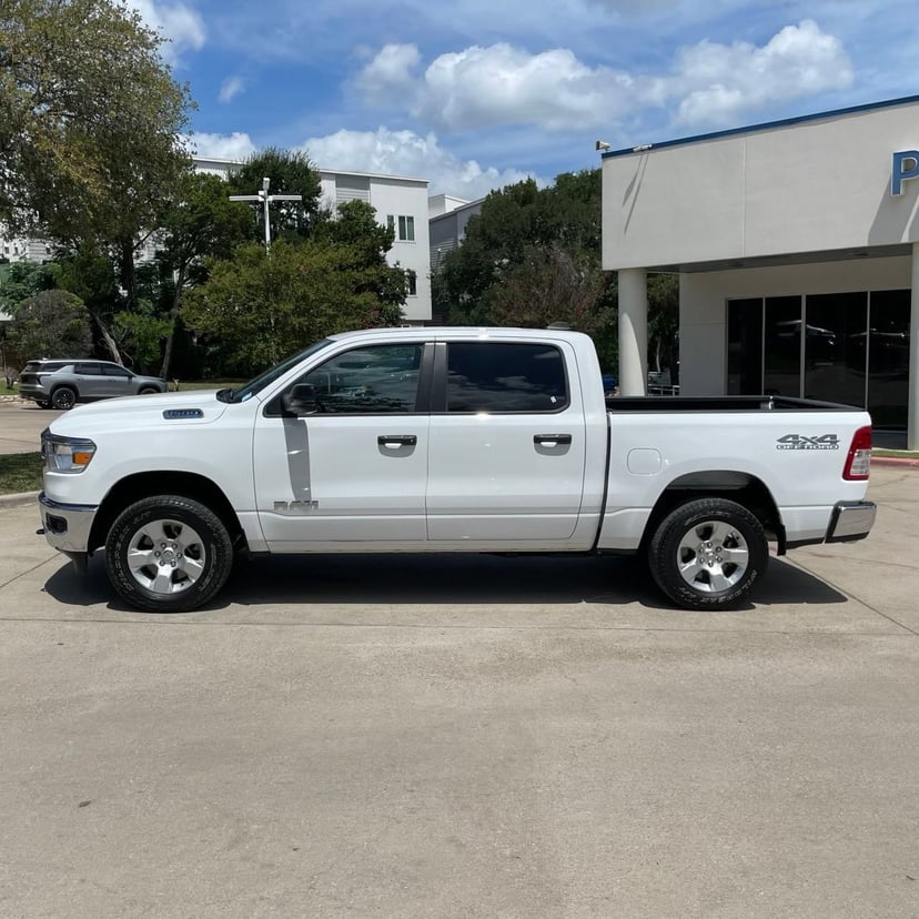 2024 Ram 1500 - Image 2