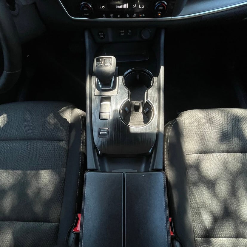 2025 Nissan Rogue - Image 19