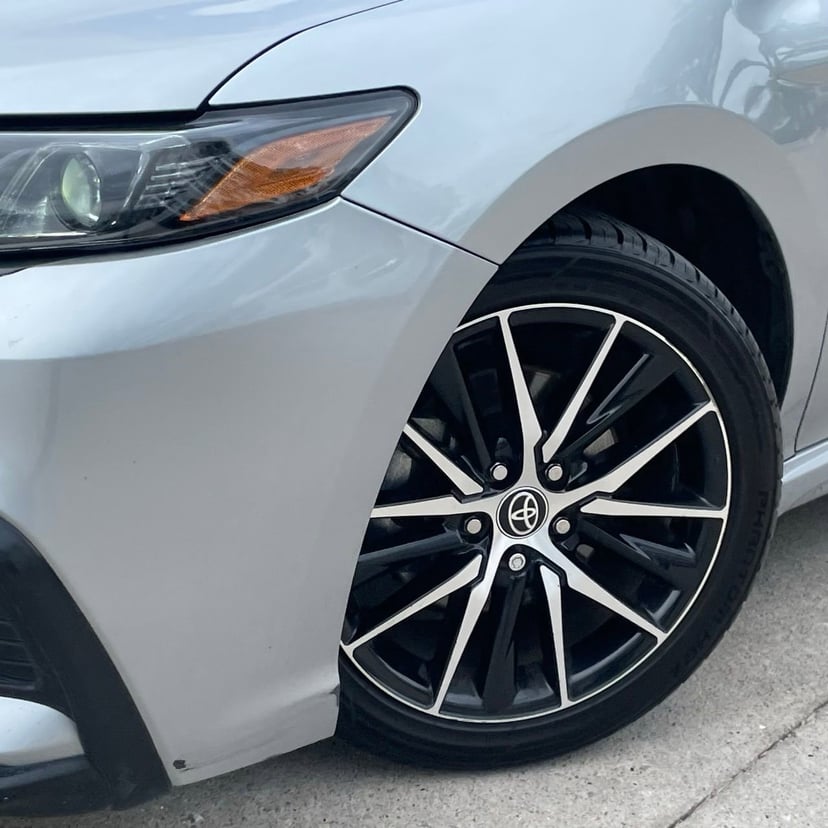 2023 Toyota Camry - Image 8