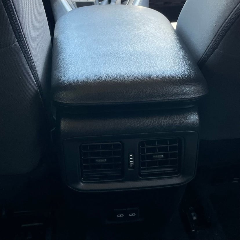 2024 Toyota RAV4 - Image 25