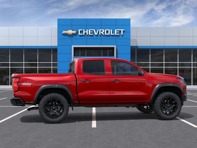 2026 Chevrolet Colorado - Image 5