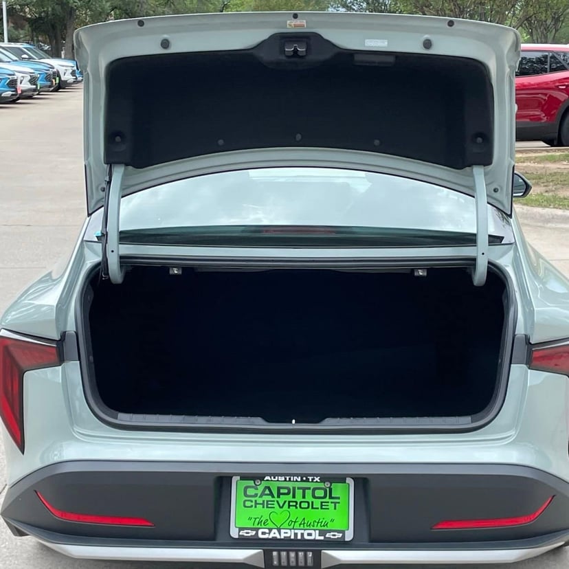 2025 Kia K4 - Image 25