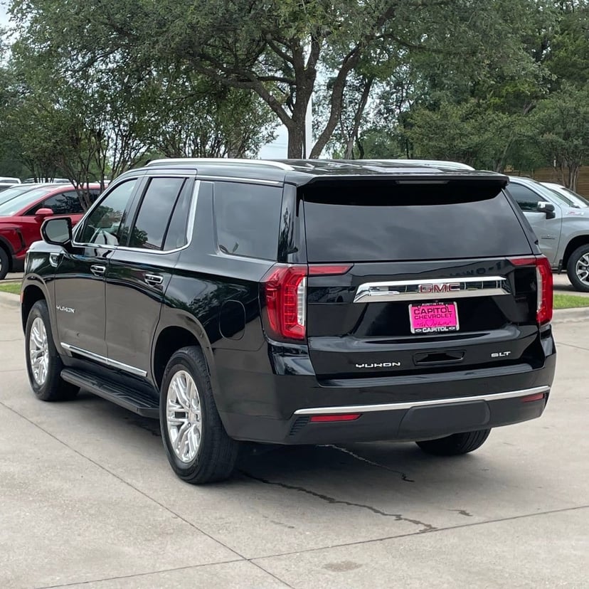 2023 GMC Yukon - Image 4
