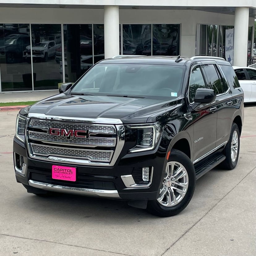 2023 GMC Yukon - Image 10