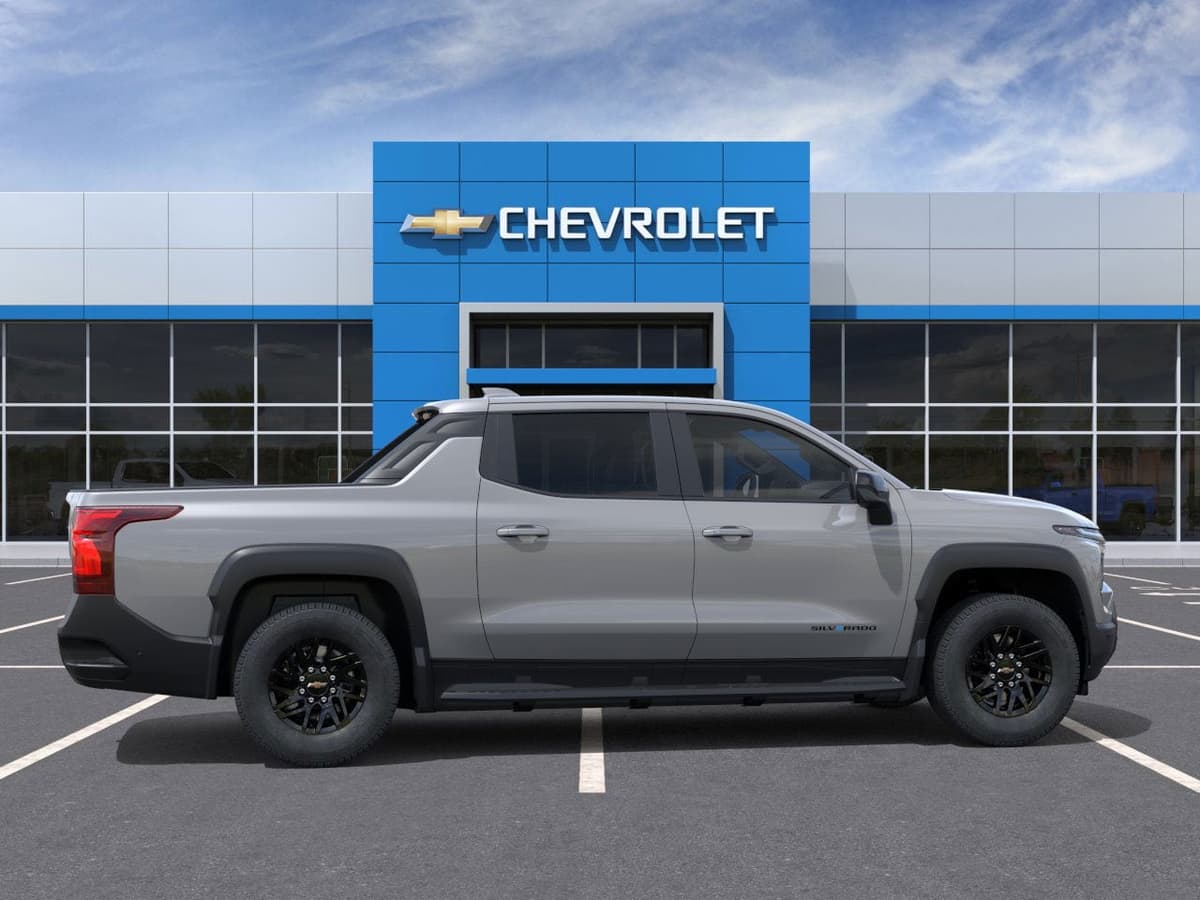 2026 Chevrolet Silverado EV - Image 5