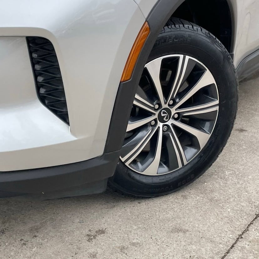 2022 INFINITI QX60 - Image 8