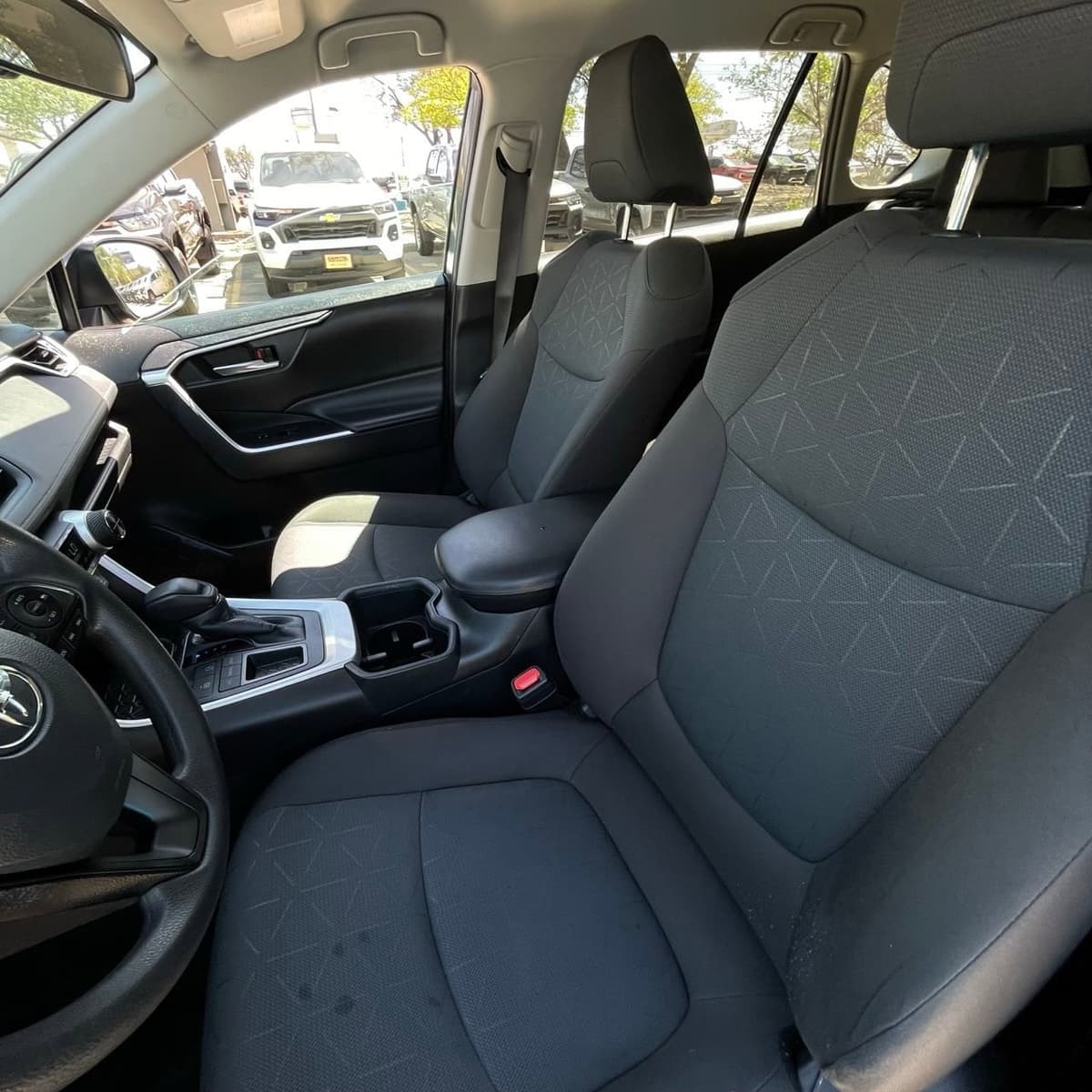 2024 Toyota RAV4 - Image 22