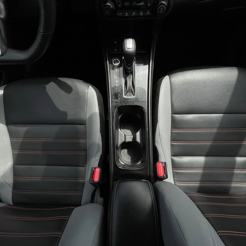 2024 Nissan Kicks - Image 17