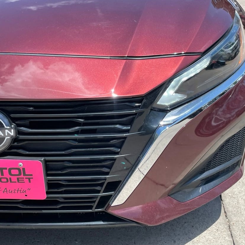 2024 Nissan Altima - Image 8