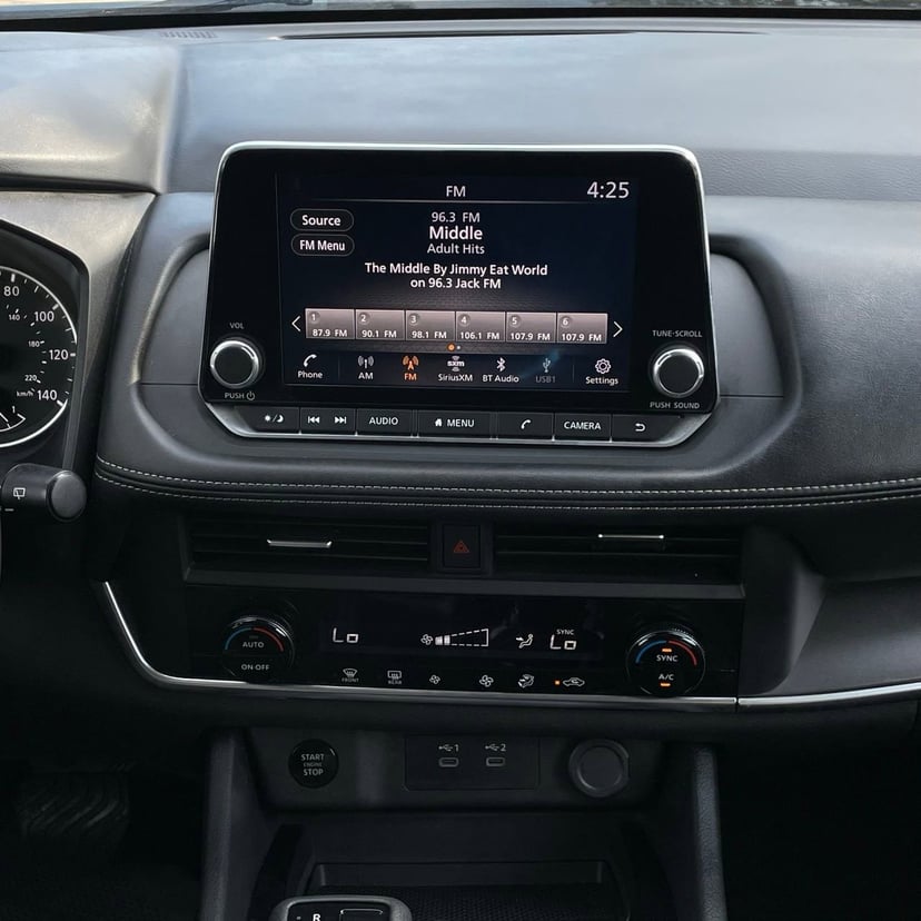 2024 Nissan Rogue - Image 17