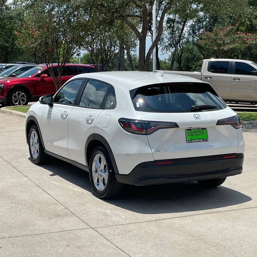 2025 Honda HR-V - Image 4