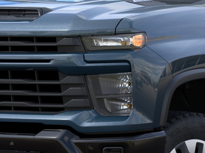 2026 Chevrolet Silverado 2500 HD - Image 10