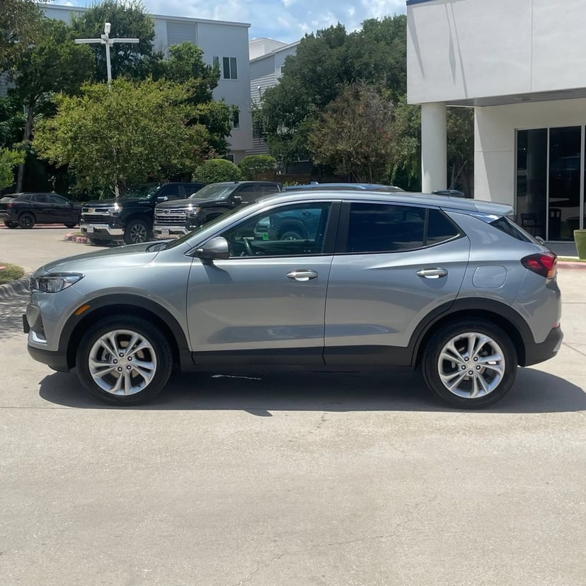 2023 Buick Encore GX - Image 2